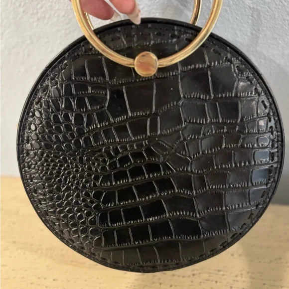 Ted Baker Black Croc-Embossed Circle Clutch - Picture 4 of 6